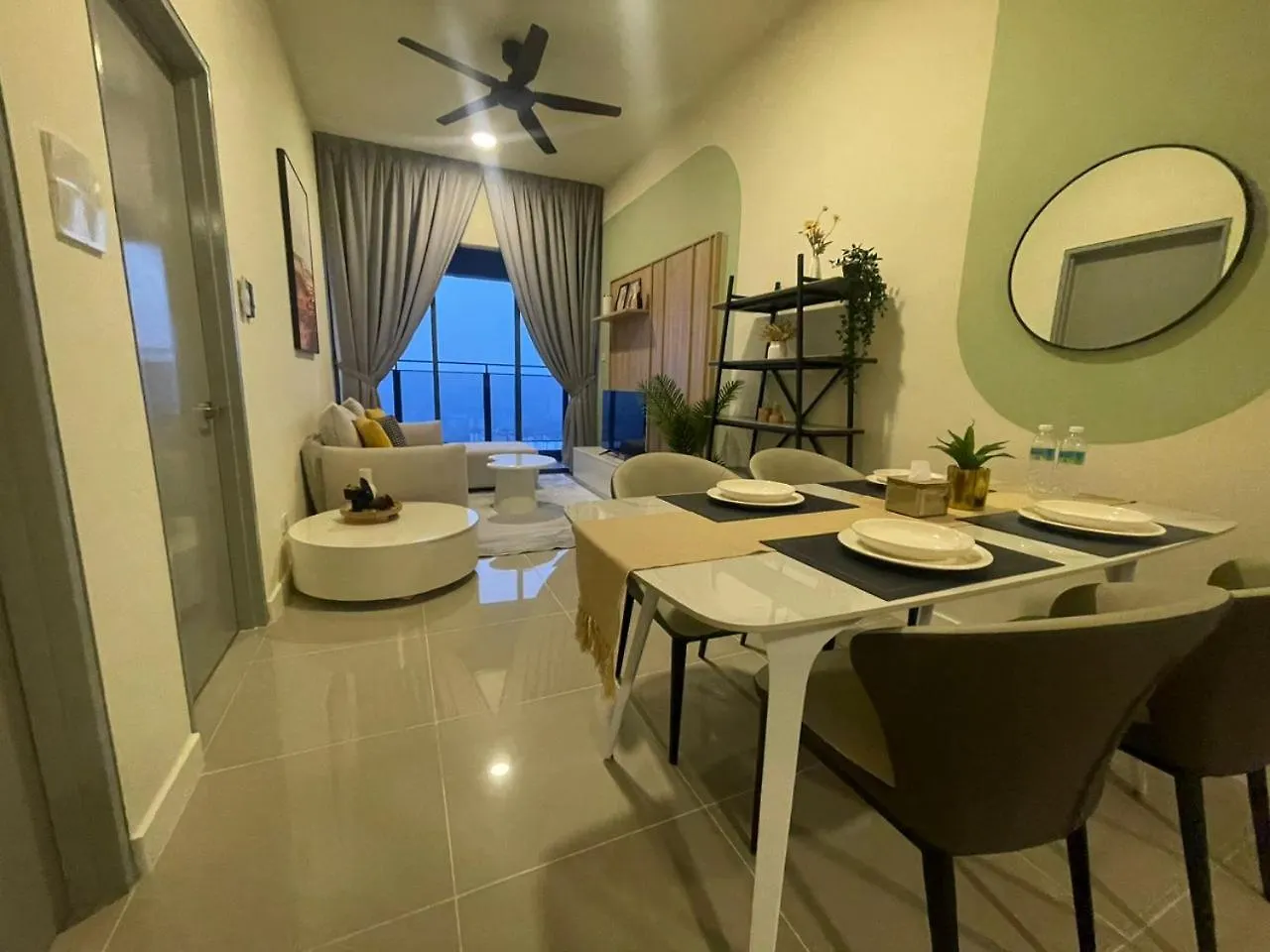 Stellar Residence, Sri Petaling By Homebrickz Kuala Lumpur Lägenhet